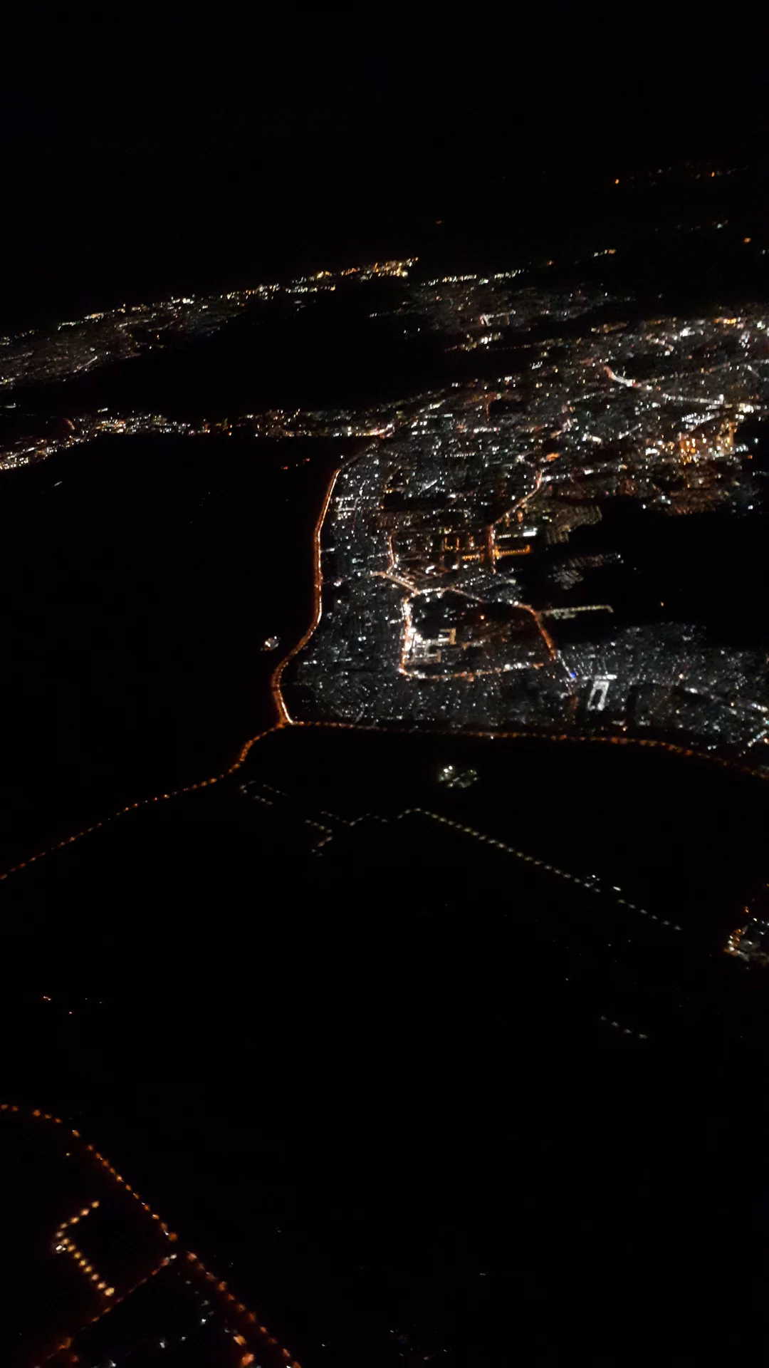 10713 km…
